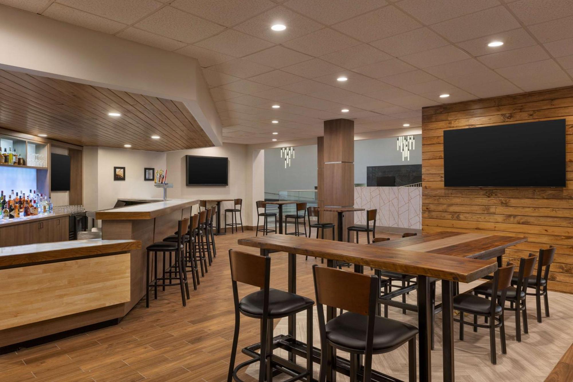 Doubletree By Hilton Fort Worth South Dış mekan fotoğraf